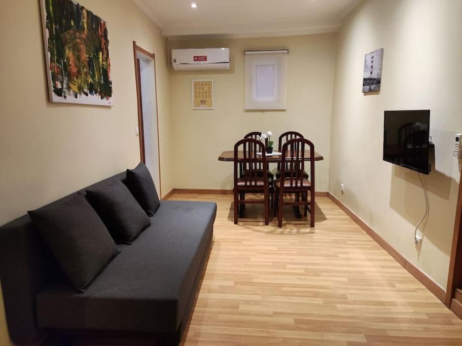 Apartamento Acolhedor No Coracao De Lisboa Luaran gambar