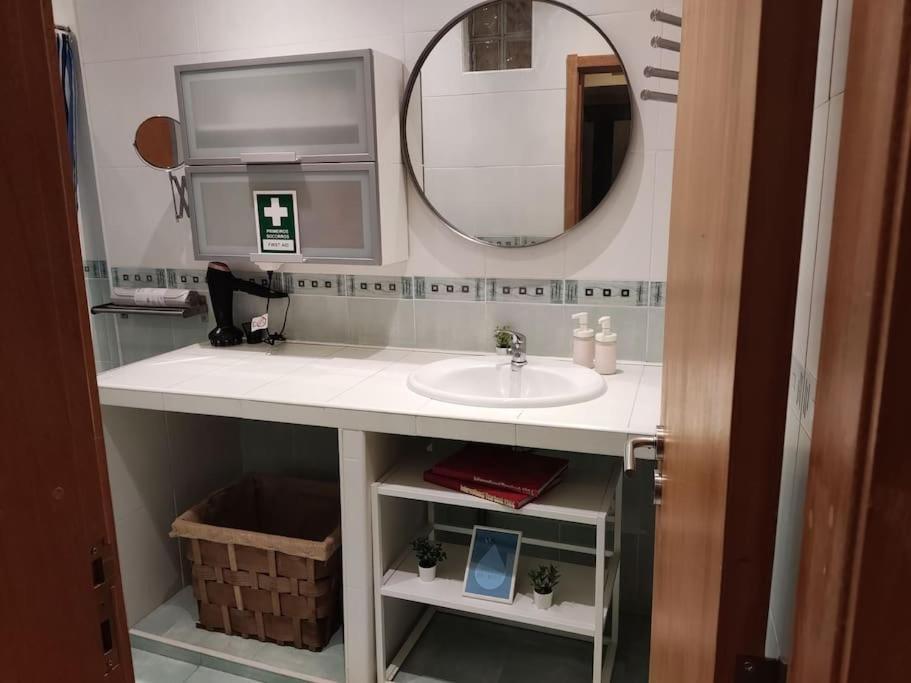 Apartamento Acolhedor No Coracao De Lisboa Luaran gambar